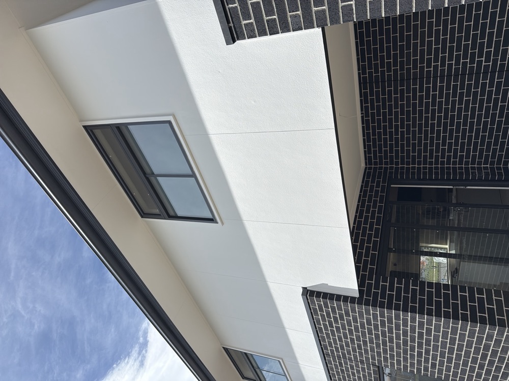 Lack of condensation management to fibre cement cladding, recorded on a fixing stage inspection in Nar Nar Goon, 5 km from Pakenham East